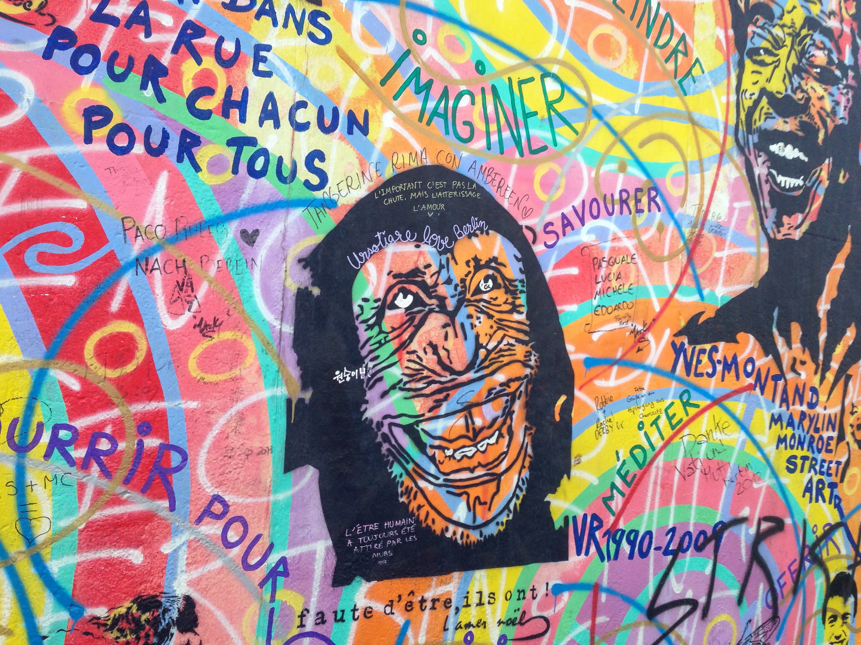 East Side Gallery, Berlin. Excerpt from the artwork "Amour, Paix" by Hervé Morlay.