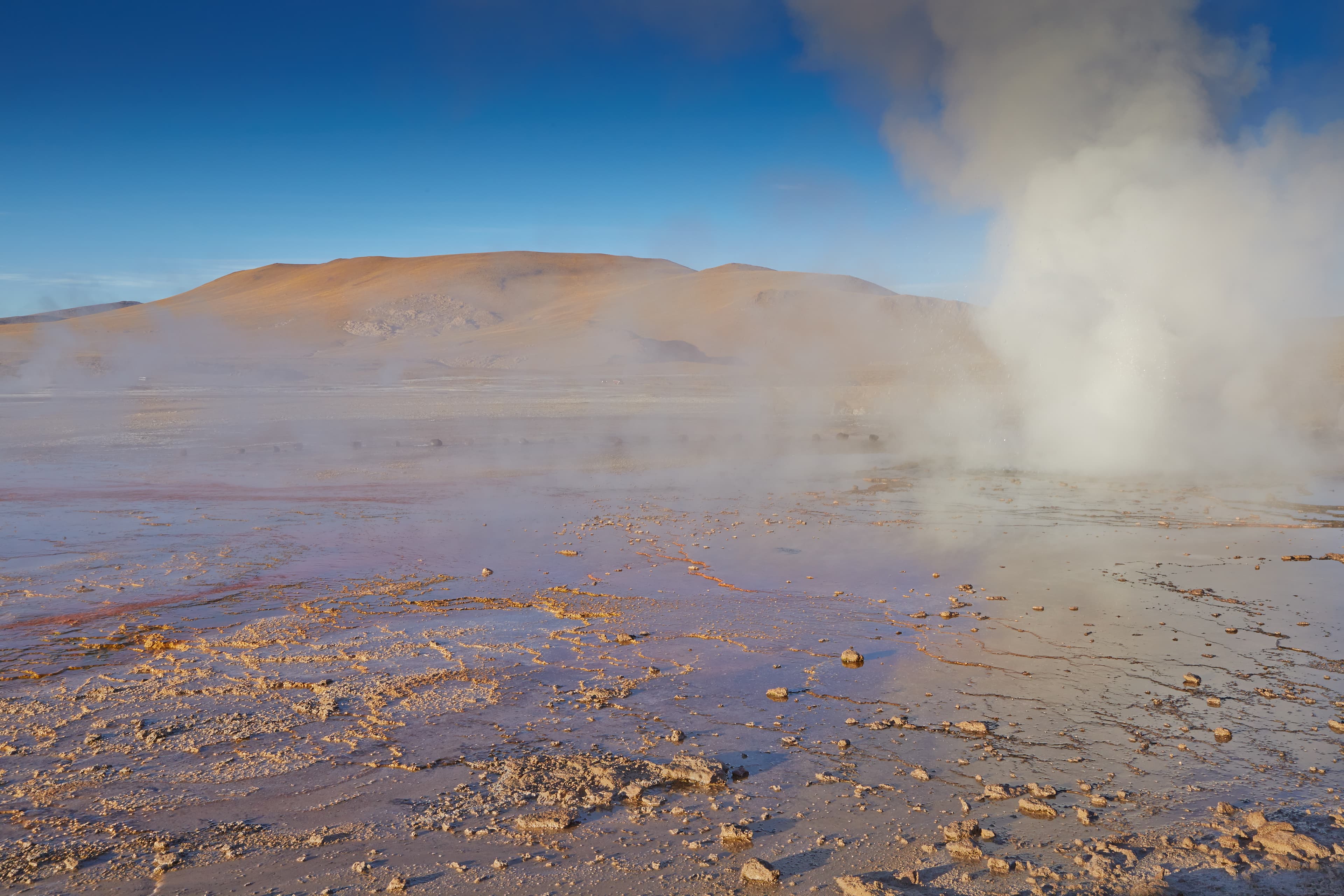 Géiser del Tatio (El Tatio), located about 80 km north of San Pedro de Atacama, Chile, is accessible by car.