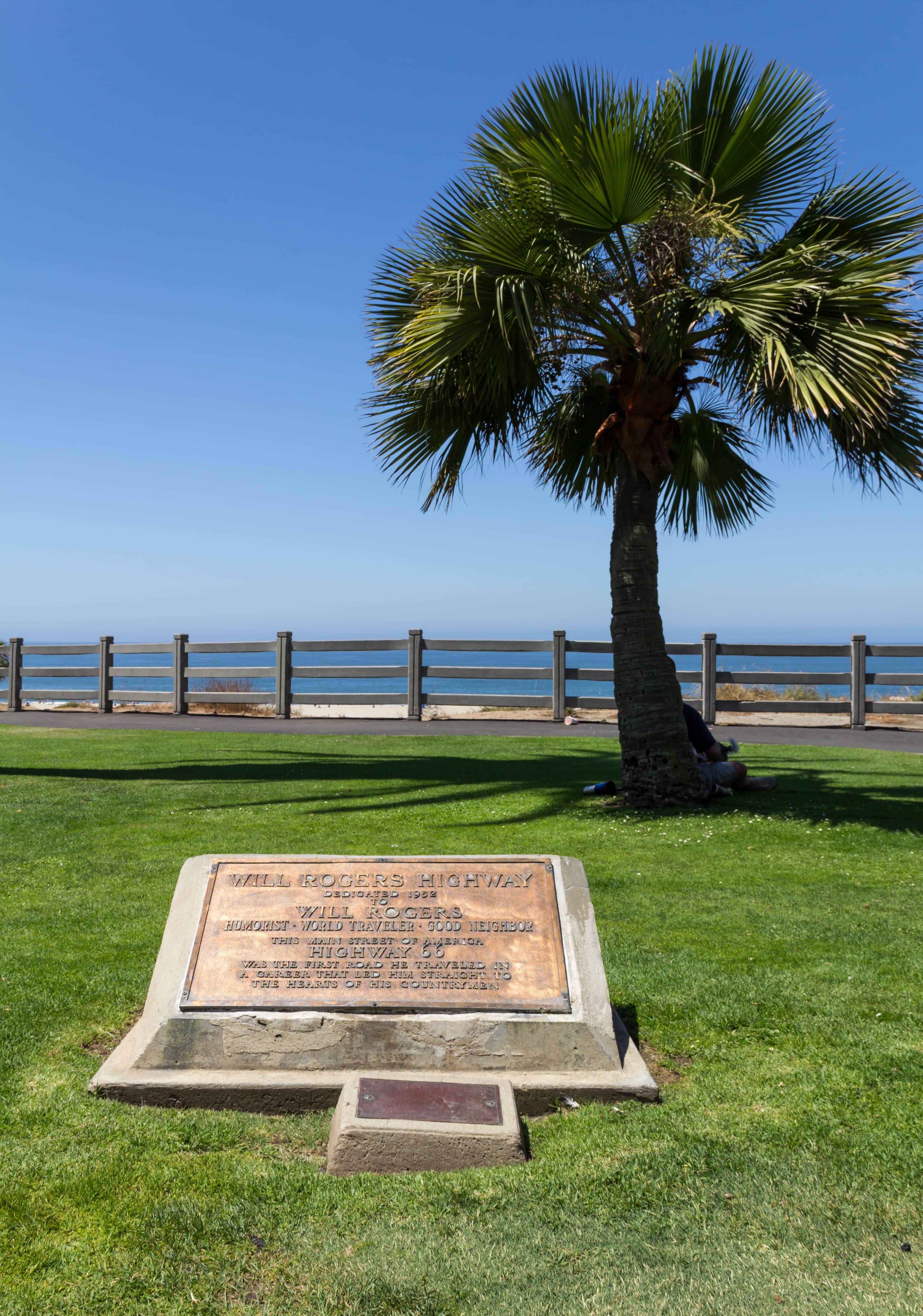 Exploring the Enchanting City of Los Angeles: A Traveler's Guide