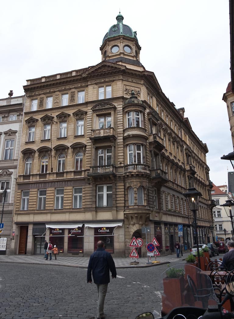 Malostranská Square (Malostranské náměstí); May 5, 2009