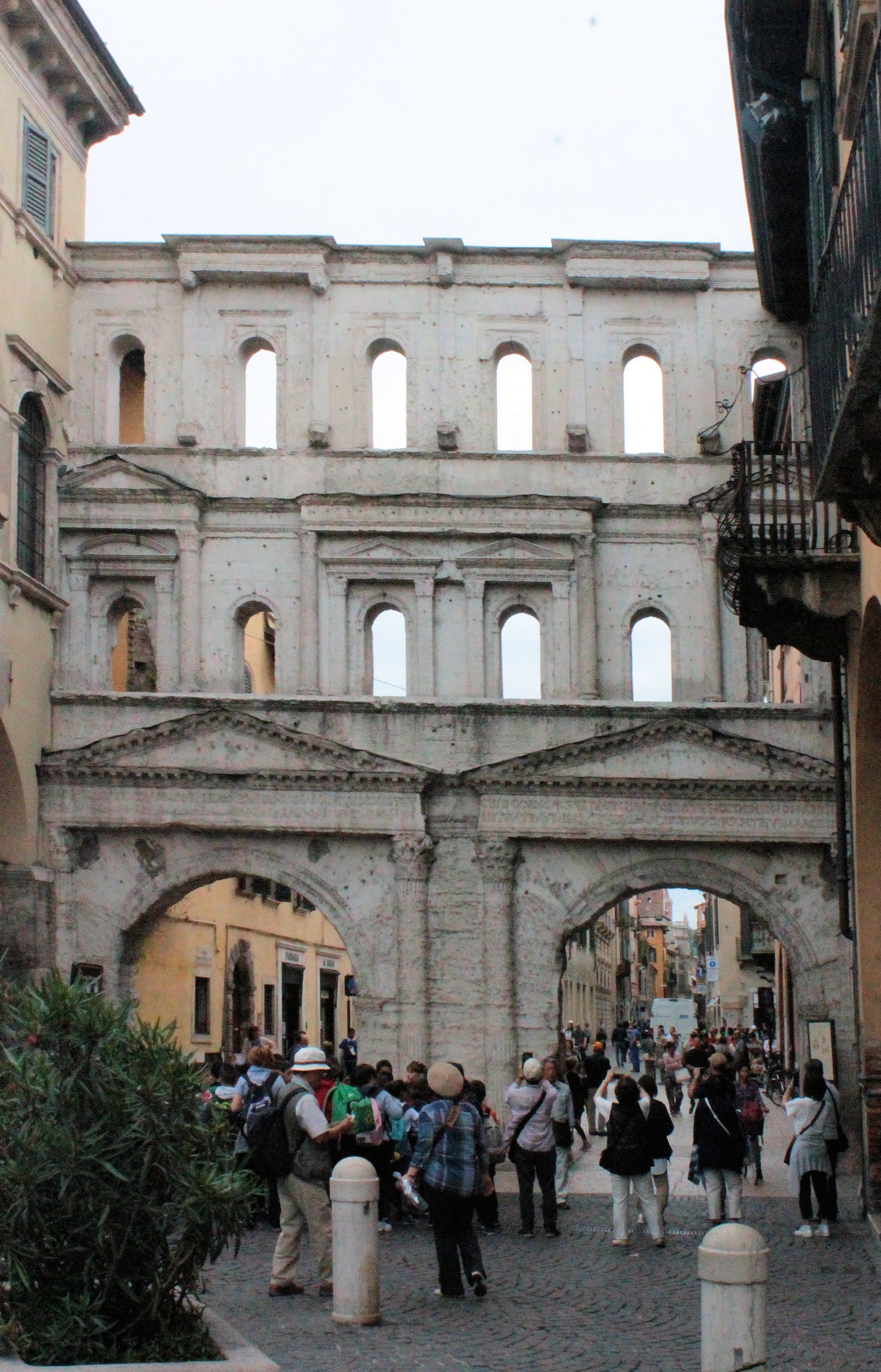 Mappatura dei luoghi durante l'evento di Public Archaeology, Verona, 18-19 maggio 2017.