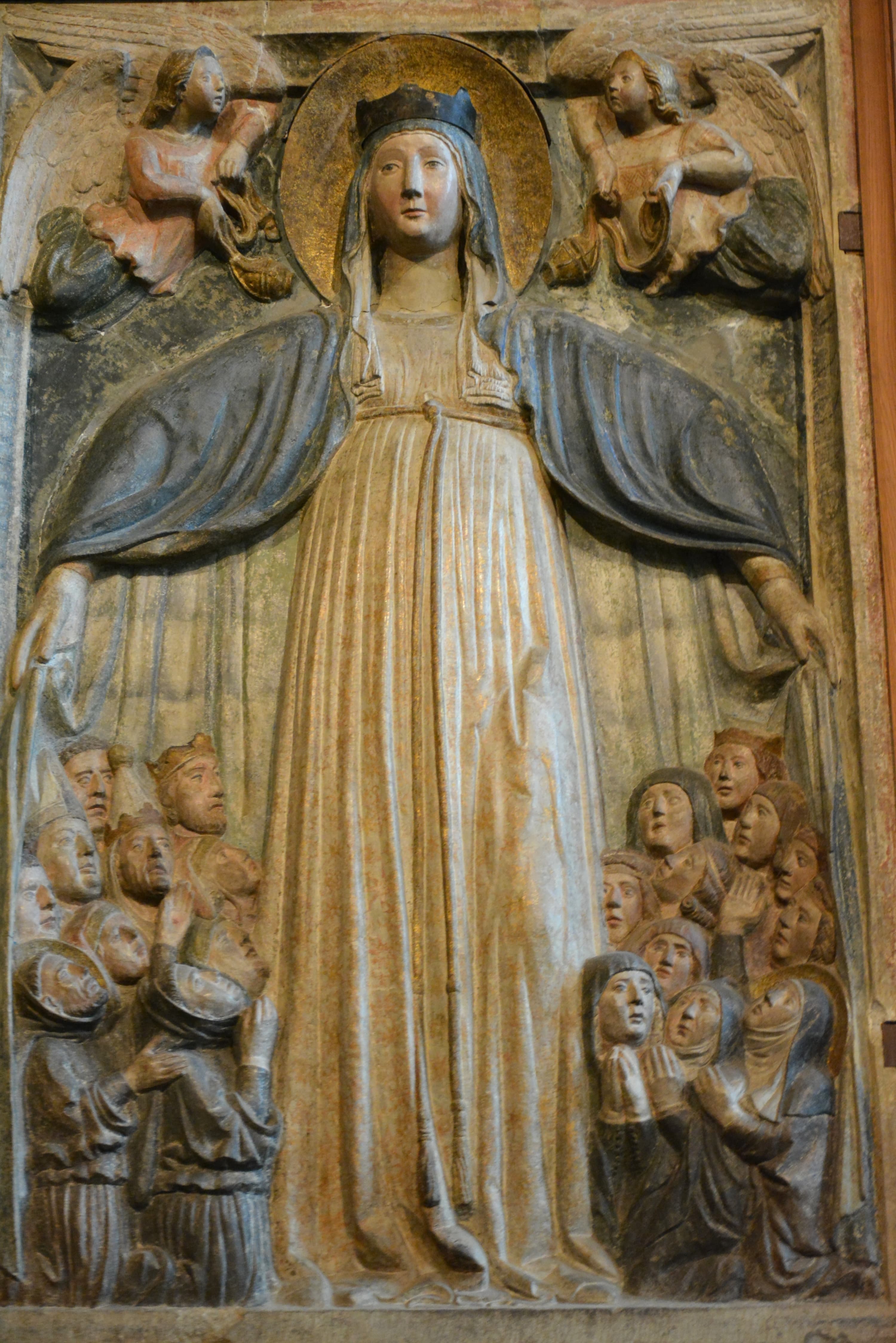 Toskański rzeźbiarz - Matka Boża Miłosierdzia, pierwsza połowa XV wieku, polichromowany kamień. Pochodzenie: rynek antyków Val di Chiana (Arezzo).