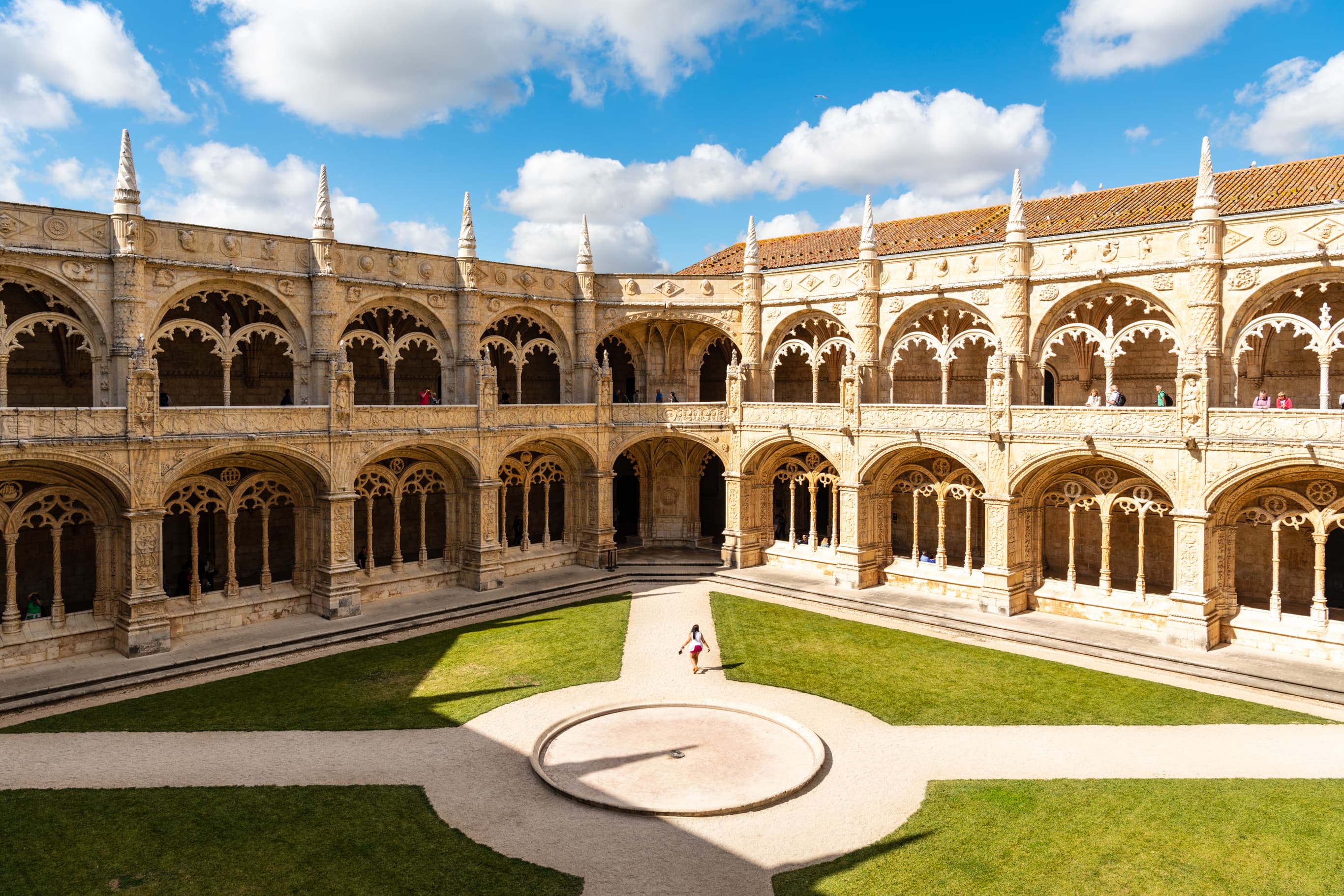 Mosteiro dos Jerónimos, un monastère gothique tardif de style manuélin.