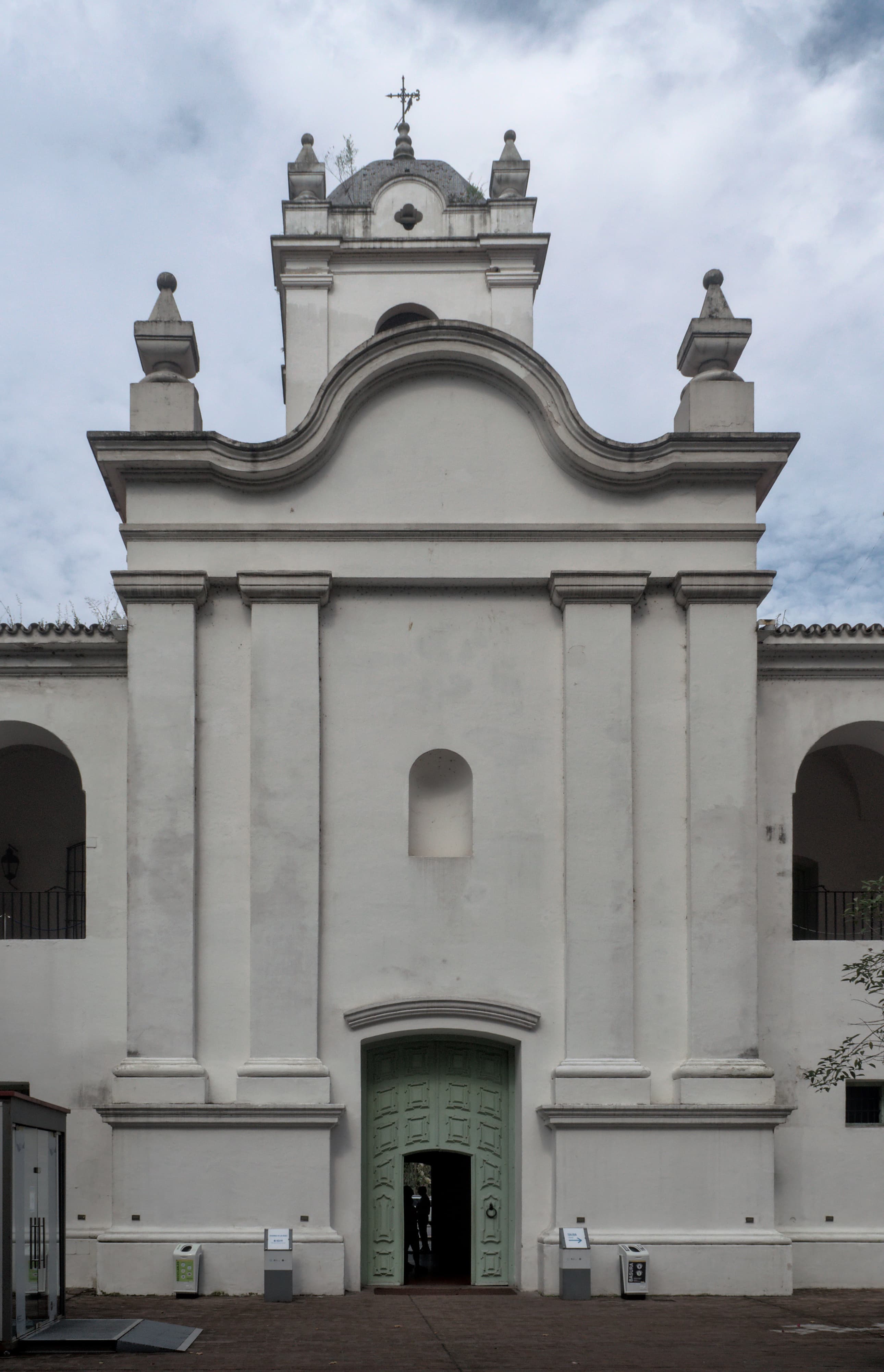 This is a photo of an Argentine monument identified by the ID.